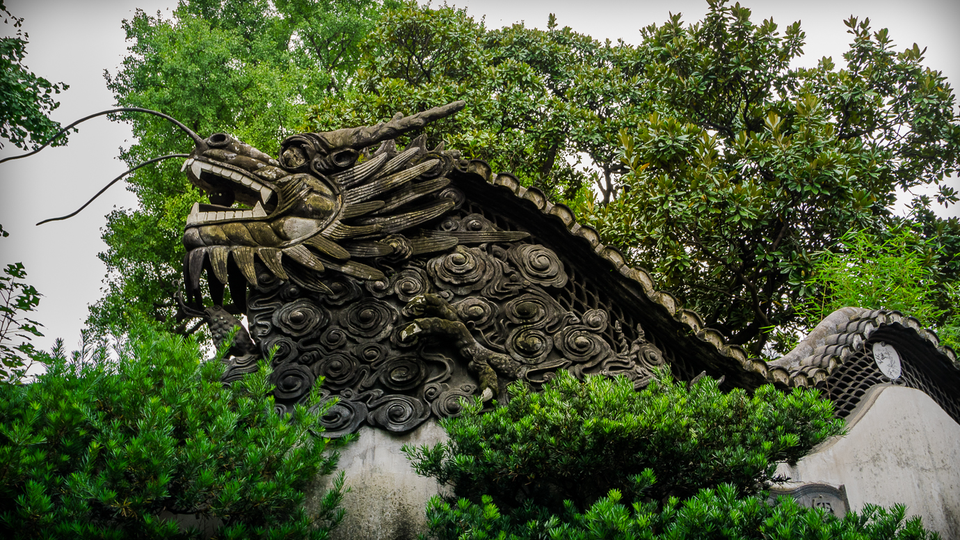 Dragons in Yu Yuan Garden